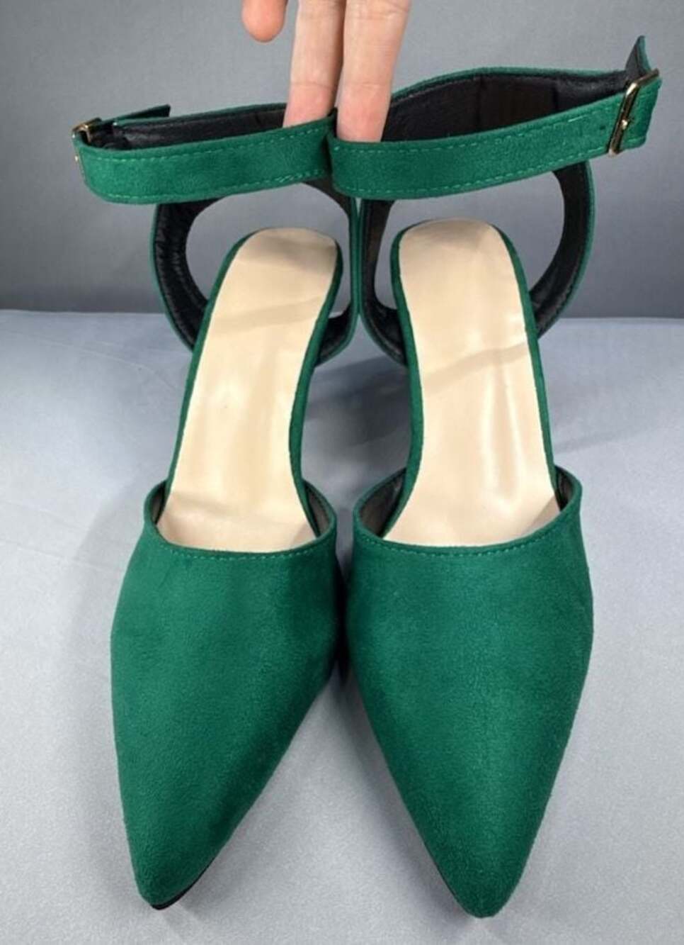 Size 6.5 Women's Green Faux Suede Pointed Toe Ankle Strap Kitten Heel Dress Pump